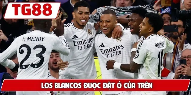 Los Blancos được đặt ở cửa trên